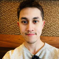 Ekostuff miljövänliga mobilskal Elbilstillbehör elbilsladd Solceller solcellslampor Miljövänliga produkter Ekologiskt Soja sojaljus Soja vax Elbil elbilstillbehör Elbilar träd tvålar naturligt naturliga vattenfilter vattenkanna Dafi Ekelunds Ecopeaceskal miljövänliga skal Bambutangentbord bambu IT