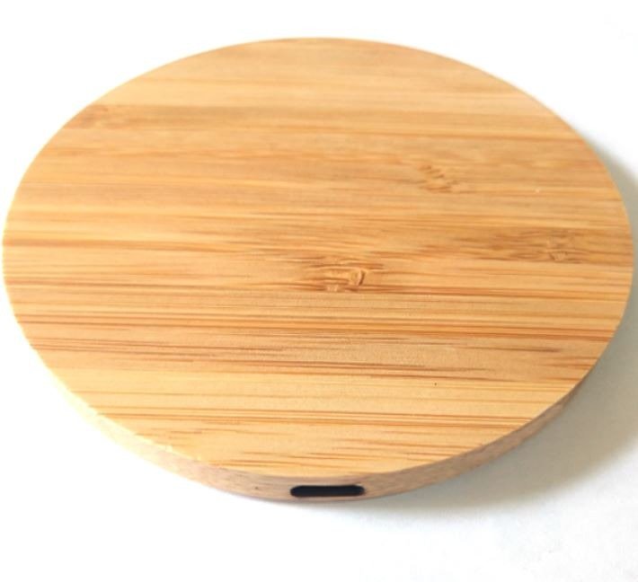 Trådlös Laddplatta i Bambu - Ekostuff.se